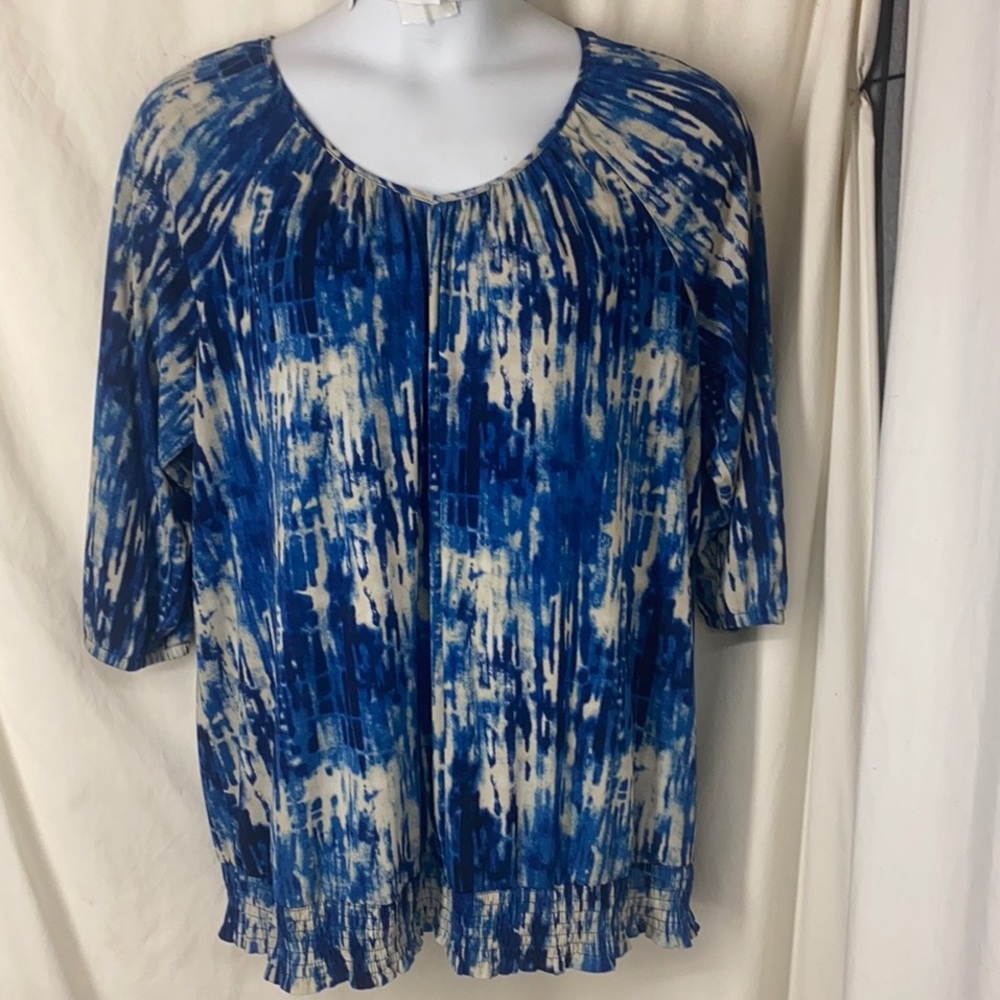Susan Graver 1x Liquid Knit 3/4 Sleeve Banded Bottom Top Blue White
